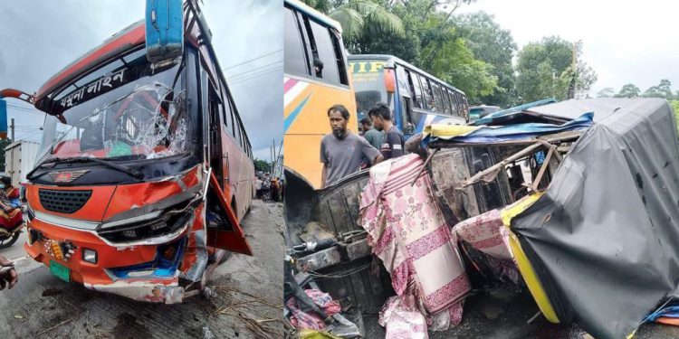 গৌরনদীতে সড়ক দূর্ঘটনায় মা-ছেলে নিহত