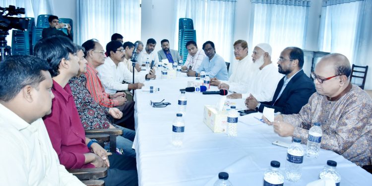 ইন্ডিয়ান মিডিয়া করেসপন্ডেন্টস এসোসিয়েশন বাংলাদেশ (আইএমসিএবি)-এর সাথে জামায়াতে ইসলামীর মতবিনিময় সভা