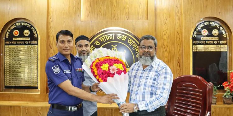 জামালপুরের বিচার বিভাগীয় কর্মকর্তাদের সাথে নবগত পুলিশ সুপারের সৌজন্য সাক্ষাৎ