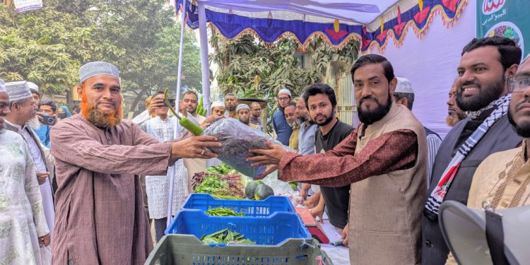 রাজধানীর তুরাগে নায্যমূলে সবজি বিক্রয় কেন্দ্র উদ্বোধন জামায়াতের