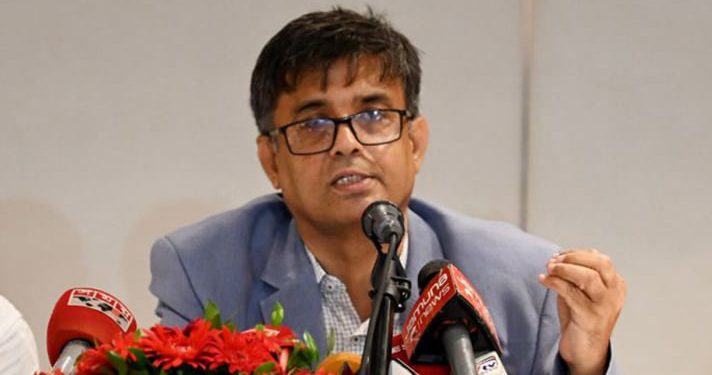 সংঘর্ষে না জড়িয়ে শিক্ষার্থীদের শান্ত থাকার আহ্বান সরকারের