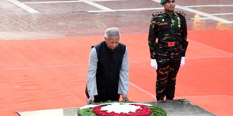 শহিদ বুদ্ধিজীবীদের প্রতি প্রধান উপদেষ্টার শ্রদ্ধা নিবেদন