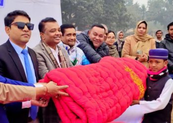 ঠাকুরগাঁওয়ে সহায়’ সংগঠনের উদ্যোগে লেপ বিতরণ