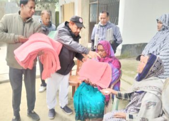 মানিকগঞ্জে প্রবাসী জাহিদের উদ্যোগে সহস্রাধিক প্রতিবন্ধীদের মাঝে কম্বল বিতরণ