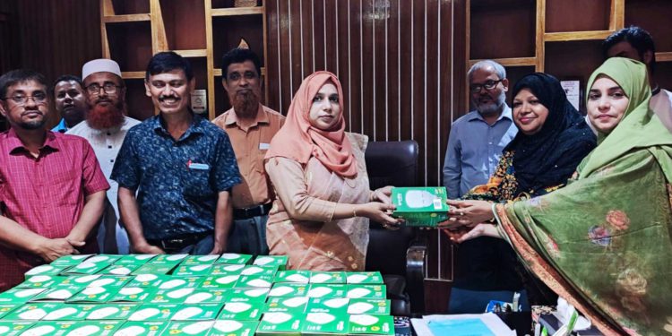 নরসিংদীতে এসএসসি পরীক্ষার কক্ষে আলোক সল্পতা দূরীকরণে সদর ইউএনও’র মহতী উদ্যোগ