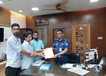 ঝিনাইদহে সুদীপ হত্যার সুষ্ঠু তদন্তের দাবিতে স্বারকলিপি