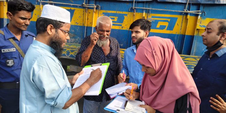 পলিথিন, শব্দদূষণ, কালো ধোঁয়া ও অবৈধ কারখানার বিরুদ্ধে সারাদেশে অভিযান: কারাদণ্ড, জরিমানা আদায় ও জব্দ।