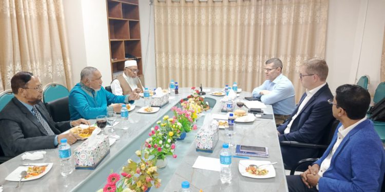 জামায়াত নেতৃবৃন্দের সাথে (আইআরআই) এর প্রতিনিধি দলের সাক্ষাৎ