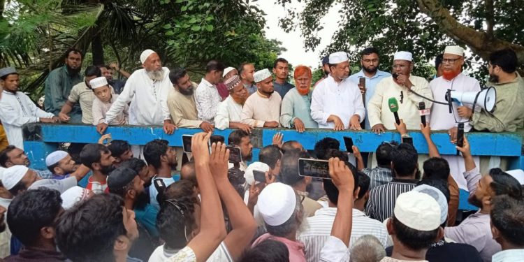 বিল ডাকাতিয়া বিল বাদুড়িয়া বিল মধুগ্রামসহ সকল জলাবদ্ধতা নিরসনের প্রচেষ্টা অব্যাহত থাকবে- মিয়া গোলাম পরওয়ার