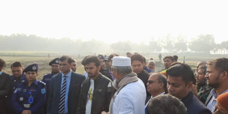 ঠাকুরগাঁওয়ের তিরনই নদীতে সেতুর অভাবে ৫৪ বছর ধরে দুর্ভোগ পোহাচ্ছে ৫০ হাজার মানুষ