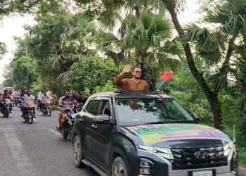 গোমস্তাপুরে বিএনপির ৩১ দফার গণসংযোগ ও মোটরসাইকেল শোডাউন করলেন ড. এস. এ. অপু