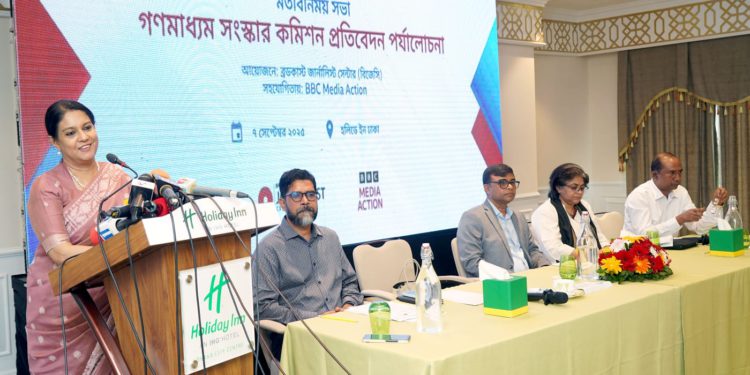 জাতীয় স্বার্থে বস্তুনিষ্ঠ ও জবাবদিহিমূলক গণমাধ্যম অপরিহার্য- পরিবেশ উপদেষ্টা সৈয়দা রিজওয়ানা হাসান