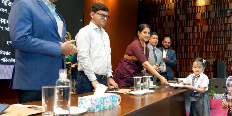 ওজোনস্তর রক্ষায় রাজনৈতিক সদিচ্ছা ও আন্তর্জাতিক সহযোগিতা অপরিহার্য — রিজওয়ানা