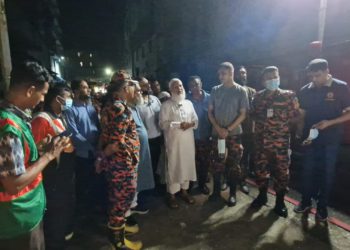 মিরপুরে অগ্নিকান্ড এলাকা পরিদর্শনে আমীরে জামায়াত
