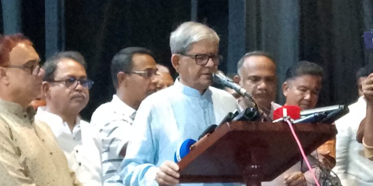 গণতন্ত্রের কোন বিকল্প নেই, গণতন্ত্রের বিকল্প গণতন্ত্রই ঠাকুরগাঁয়ে মির্জা ফখরুল