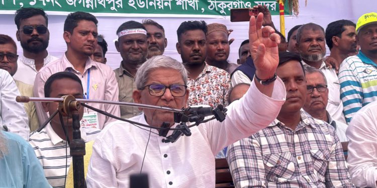 হাসিনা পালিয়ে প্রমাণ করেছেন দেশের জনগণের প্রতি তার কোন দরদ ছিল না: মির্জা ফখরুল