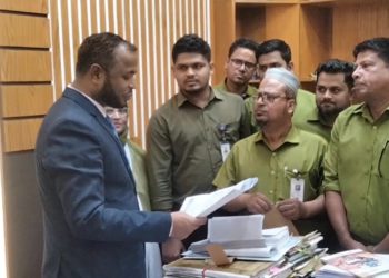 আট দফা দাবীতে ময়মনসিংহ জেলা প্রশাসকের মাধ্যমে প্রধান উপদেষ্টা বরাবরে স্বারকলিপি দিয়েছে নার্সেস এসোসিয়েশন