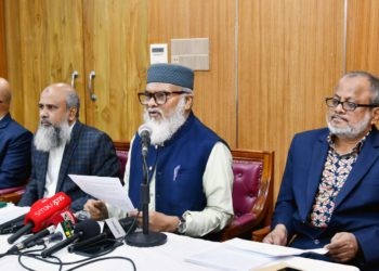 বায়তুল মুকাররম মসজিদে ইবাদতবান্ধব ধর্মীয় আবহ তৈরি হয়েছে- ধর্ম উপদেষ্টা