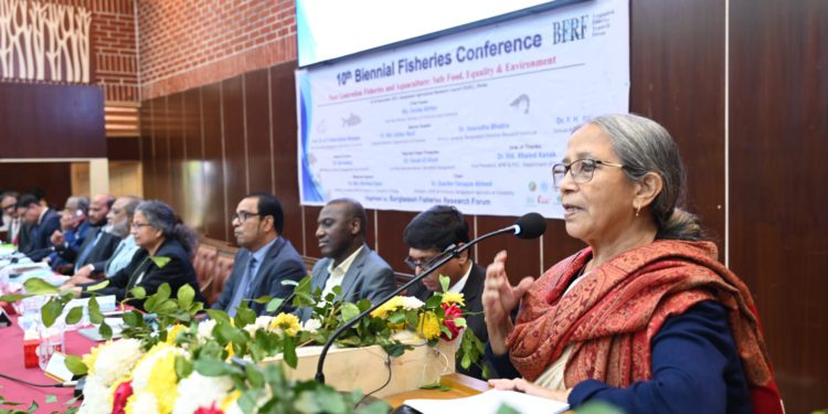 ফুড সেফটি নিশ্চিত না হলে মাছের উৎপাদন বাড়ানোর অর্থ নেই – মৎস্য ও প্রাণিসম্পদ উপদেষ্টা