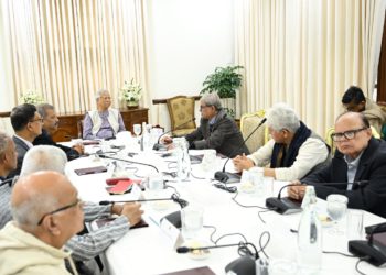 উপদেষ্টা পরিষদের বিশেষ সভা অনুষ্ঠিত