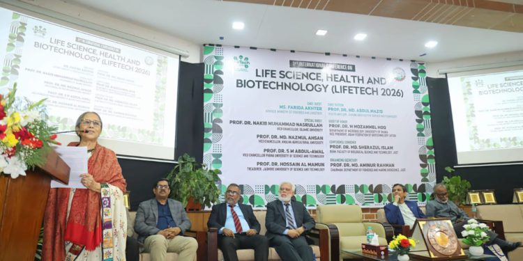 স্থানীয় প্রজাতি ও জীববৈচিত্র্য রক্ষায় নিরাপদ জেনেটিক প্রযুক্তির ব্যবহার জরুরি -মৎস্য ও প্রাণিসম্পদ উপদেষ্টা