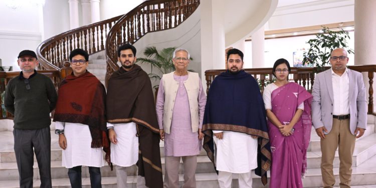 জাতীয় নাগরিক পার্টির প্রতিনিধি দলের সঙ্গে প্রধান উপদেষ্টার বৈঠক