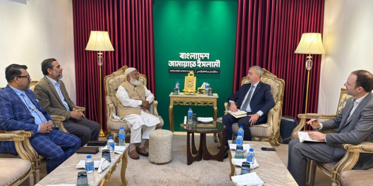 আমীরে জামায়াত ডা. শফিকুর রহমানের সঙ্গে ইইউ-এর মান্যবর রাষ্ট্রদূত মি. মাইকেল মিলারের সৌজন্য সাক্ষাৎ