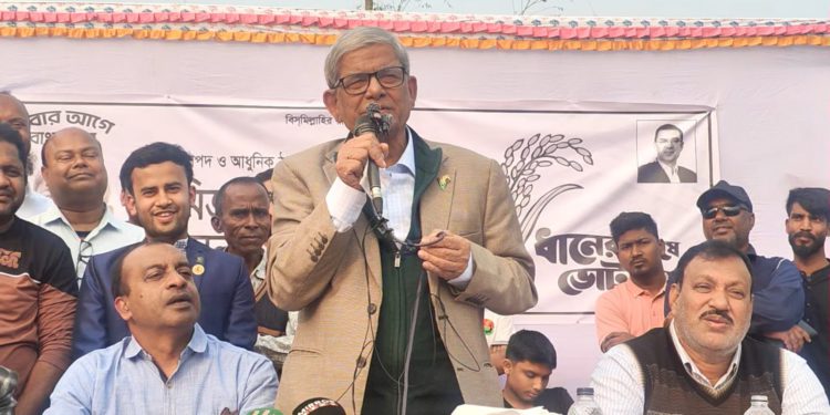 বিএনপির নির্বাচনী প্রোগ্রামগুলোতে নারী জাগরণ শুরু হয়েছে :  মির্জা ফখরুল