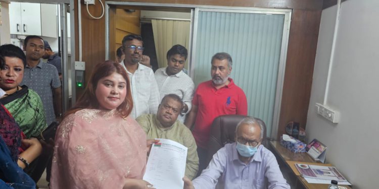 বিএনপির মহিলা সংরক্ষিত আসনের ফর্ম কিনলেন সাংবাদিক জান্নাতুল ফেরদৌস তমা