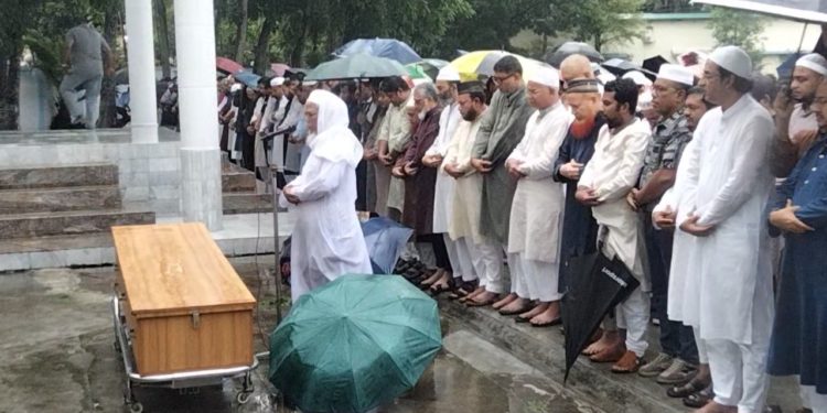 সমাজ কল্যানমন্ত্রীর মায়ের দাফন সম্পন্ন