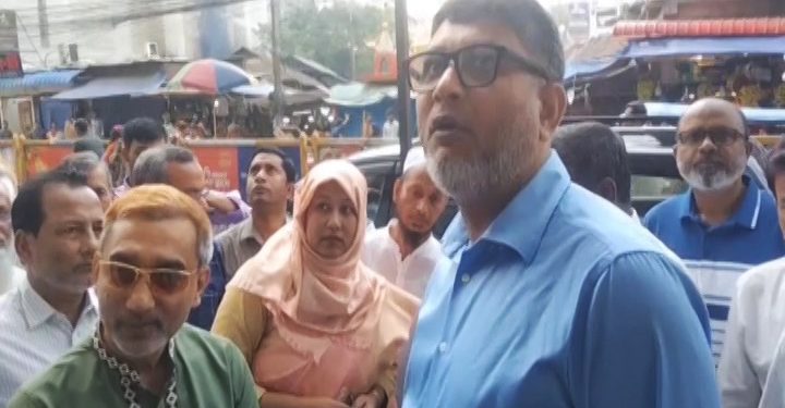 নাগরিক সেবার মান বৃদ্ধির জন্য কাজ করছি কেউ আহত হলে “সরি”