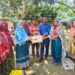 দুর্গাপুরে ব্র‍্যাক মাইক্রোফাইন্যান্স কর্মসূচীর উদ্যোগে বিনামূল্যে মুরগির বাচ্চা বিতরণ