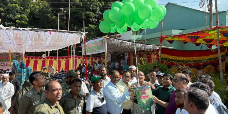 ঠাকুরগাঁওয়ে সাত দিনব্যাপী বৃক্ষরোপণ অভিযান ও বৃক্ষমেলা-২০২৬-এর উদ্বোধন