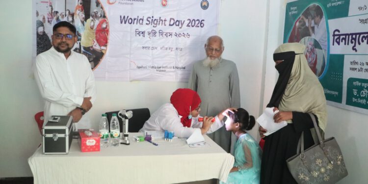 চোখের চিকিৎসা ও সানি অপারেশনে অসহায় মানুষের পাশে সংগ্রাম