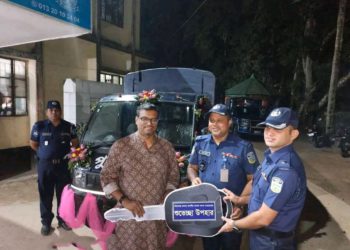 ময়মনসিংহে আইনশৃখলার উন্নয়নে থানায় পিকআপ দিলেন সংসদ সদস্য